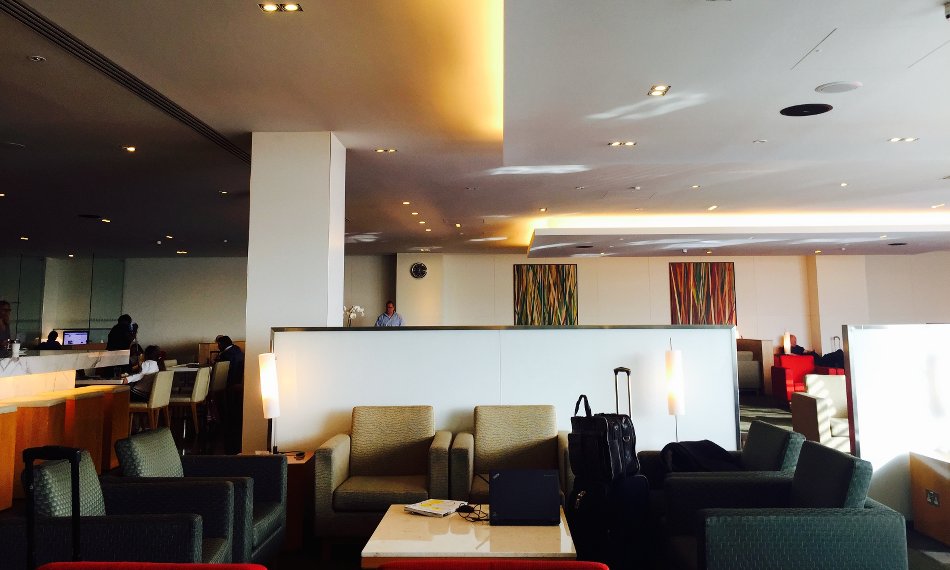 Sessel Cathay Pacific Lounge London Heathrow Terminal 3
