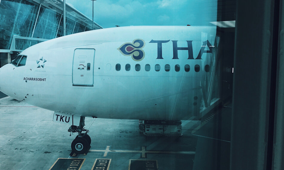 Review Thai Business Class 777 Phuket - Frankfurt Boeing 777-300ER