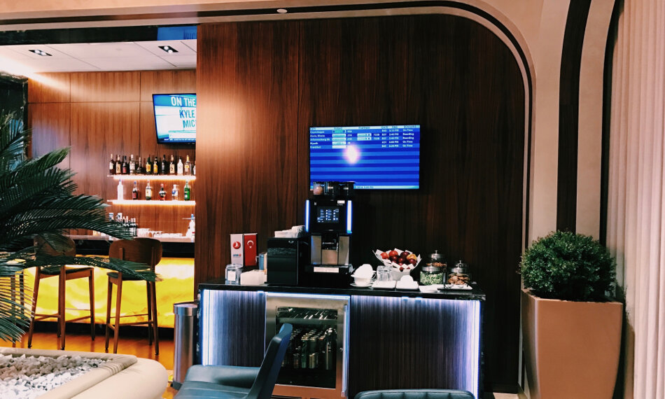 Turkish Airlines Lounge Washington DC Snacks Coffee