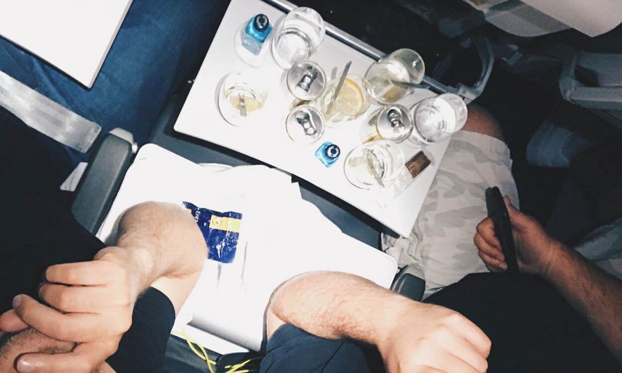 Review Lufthansa Business Class Airbus A321 Frankfurt - Kairo ups noch mehr Gin Tonic