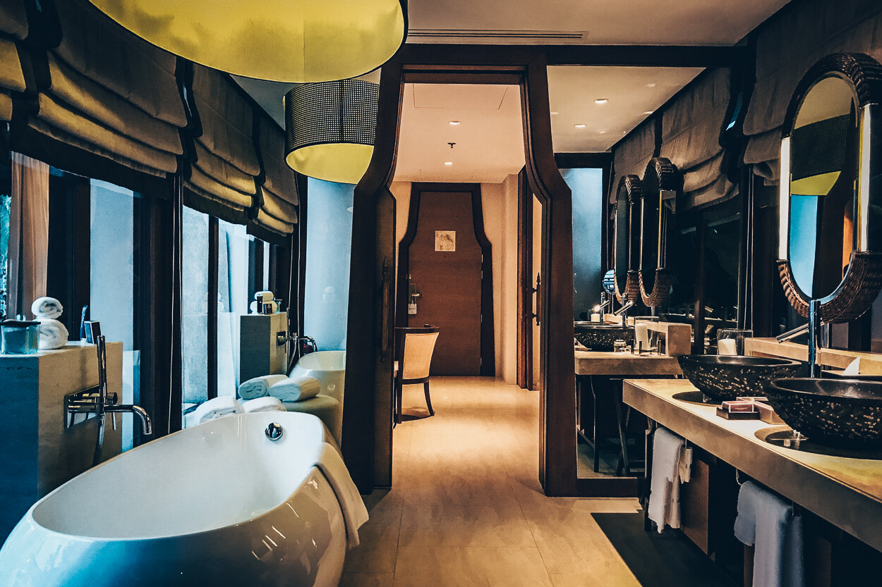 Review The Ritz-Carlton Koh Samui Badezimmer Pool Villa