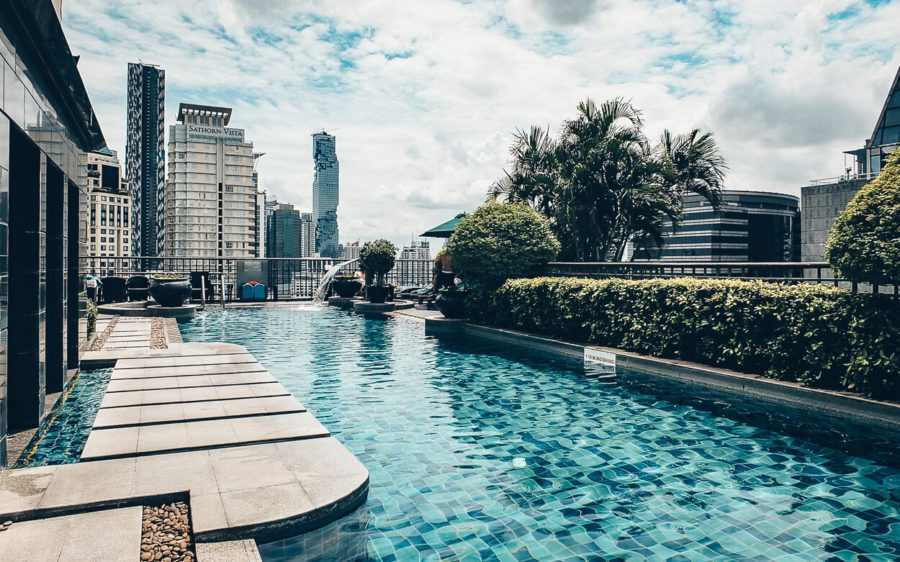 Review Banyan Tree Bangkok Swimming Pool