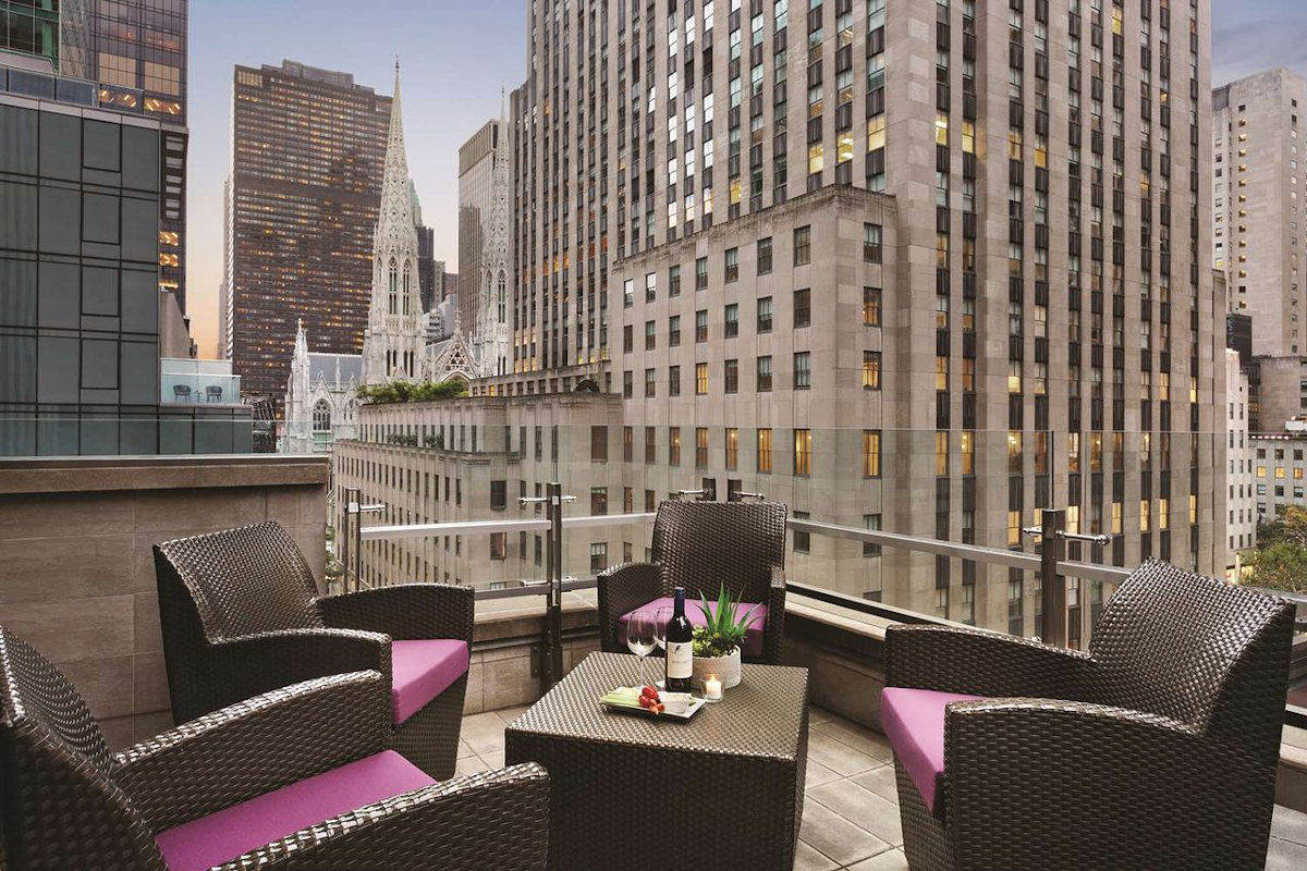 Radisson Rewards Americas für Aufenthalte wie im Radisson Hotel New York Midtown-Fifth Avenue