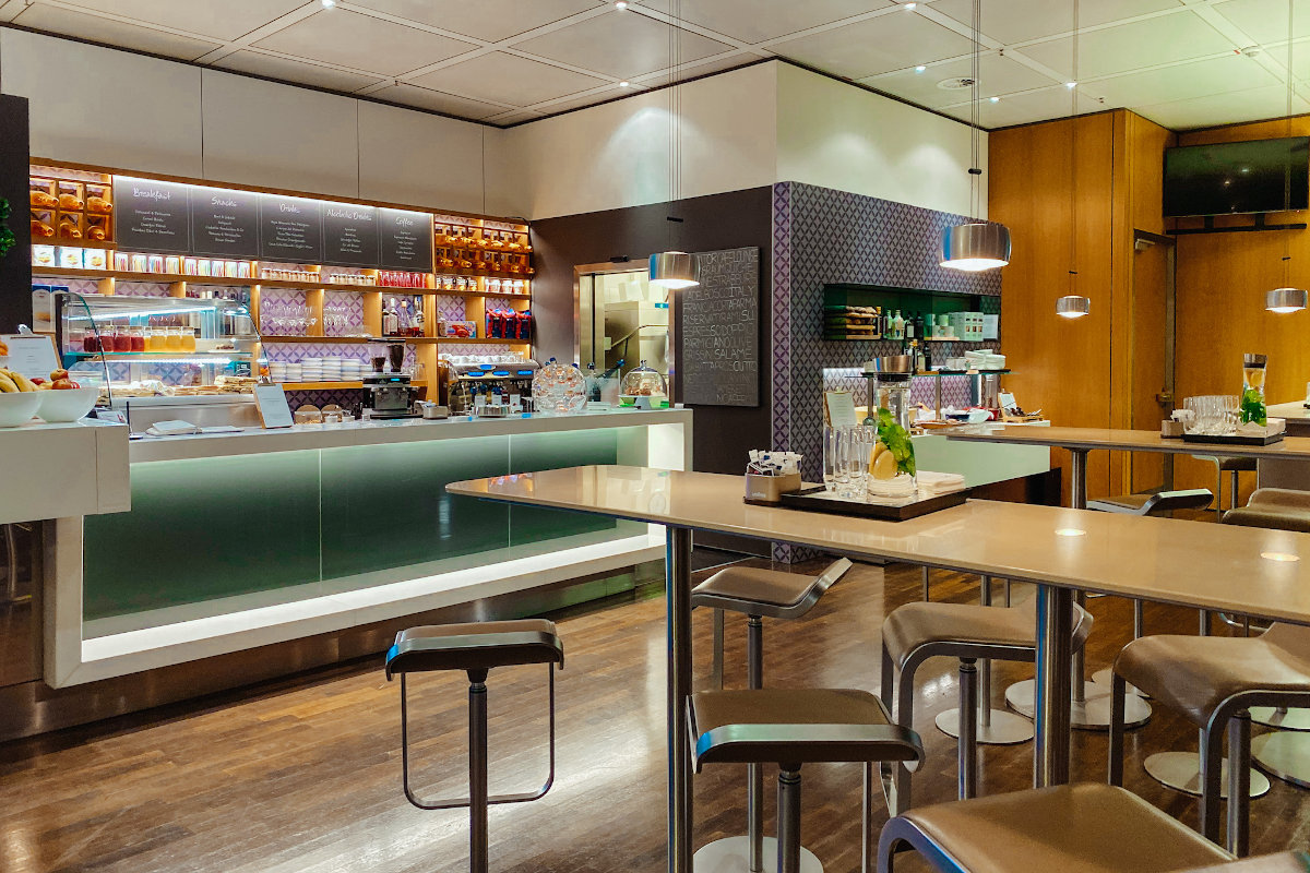mit dem Singapore KrisFlyer Gold erhältst du Zugang zu Lufthansa Lounges wie hier dem Senator Café München