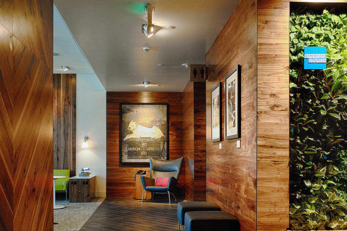 Guide zum Lounge-Zugang mit Amex Platinum und Business Platinum von American Express