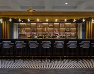 Die Bar der Centurion Lounge London Heathrow bietet eine große Getränkeauswah