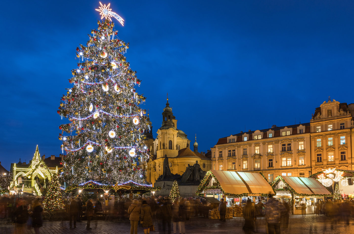 Der Weihnachtsmarkt in Prag ist einer der schönsten Weihnachtsmärkte in Europa