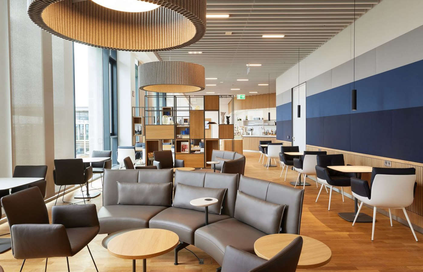 Lufthansa Senator Lounge Berlin Zugang auch mit amex Platinum Card